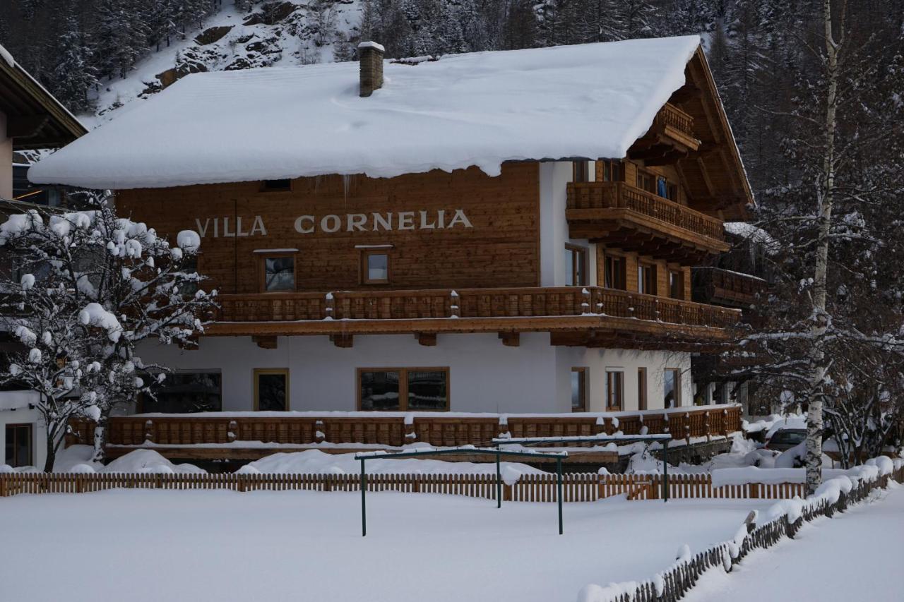 Bed & Breakfast Cornelia Sölden